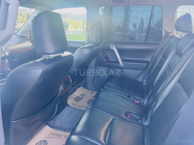 Toyota Land Cruiser Prado 2011, 122,000 km - 2.7 l - Bakı