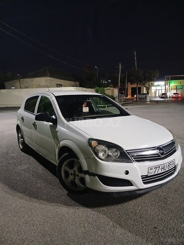Opel Astra 2009, 280,000 km - 1.4 l - Bakı