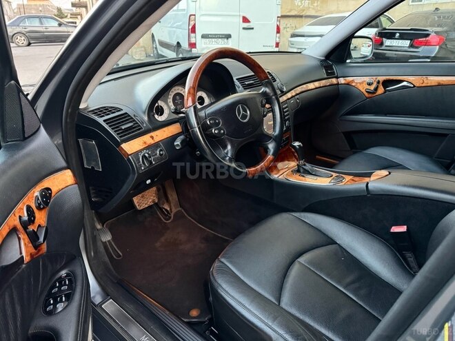 Mercedes E 420 2006, 277,000 km - 4.0 l - Bakı