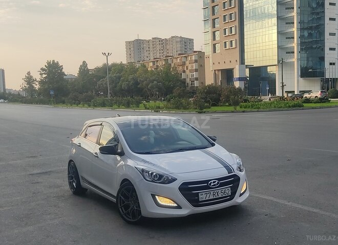 Hyundai i30 2015, 226,606 km - 1.6 l - Bakı