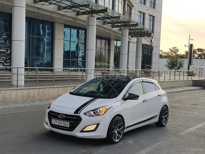 Hyundai i30 2015, 226,606 km - 1.6 l - Bakı