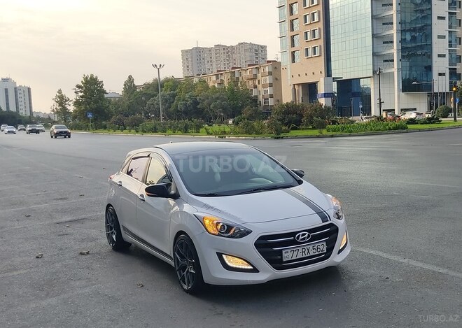 Hyundai i30 2015, 226,606 km - 1.6 l - Bakı