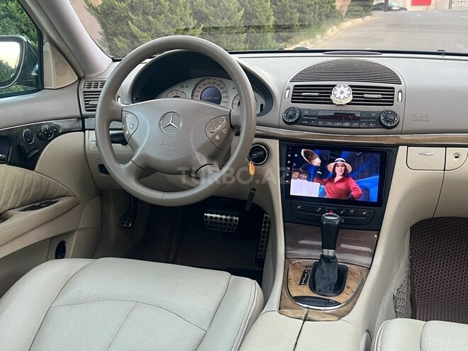 Mercedes E 320 2002, 295,000 km - 3.2 l - Bakı