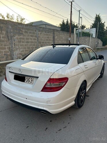 Mercedes C 350 2007, 246,000 km - 3.5 l - Bakı