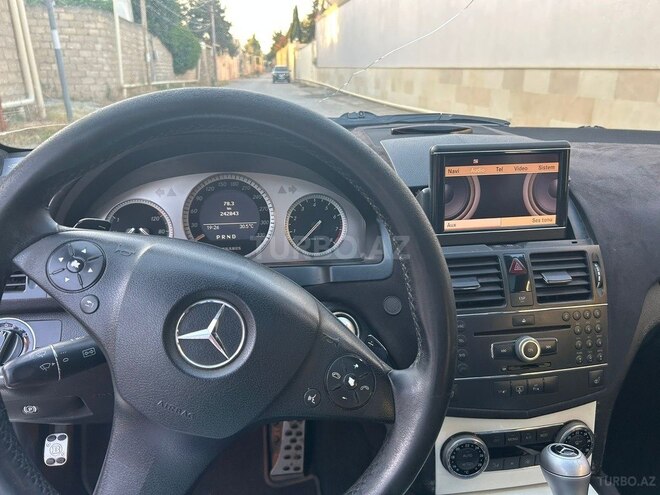 Mercedes C 350 2007, 246,000 km - 3.5 l - Bakı