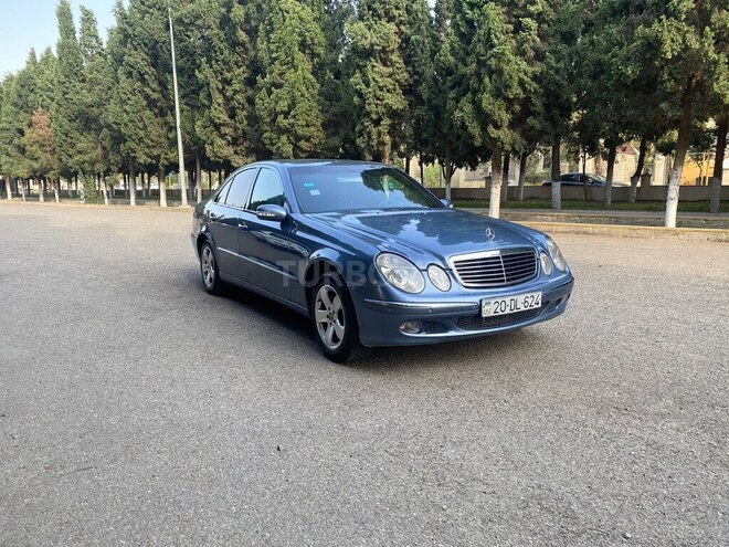 Mercedes E 220 2004, 370,000 km - 2.2 l - Gəncə