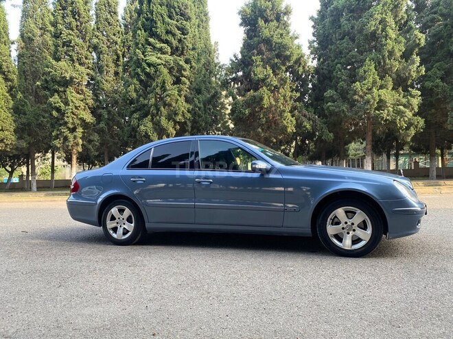 Mercedes E 220 2004, 370,000 km - 2.2 l - Gəncə