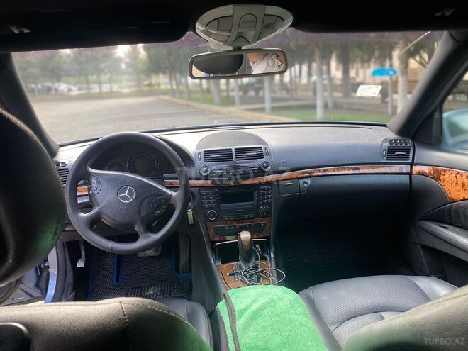 Mercedes E 220 2004, 370,000 km - 2.2 l - Gəncə