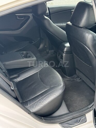 Hyundai Elantra 2014, 211,000 km - 1.8 l - Bakı