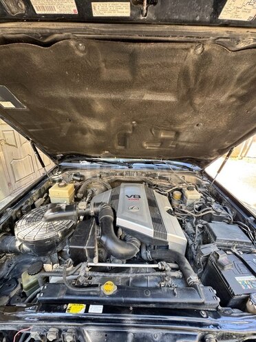 Lexus LX 470 2006, 283,000 km - 4.7 l - Bakı