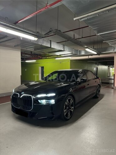 BMW 740 2022, 30,000 km - 3.0 л - Bakı