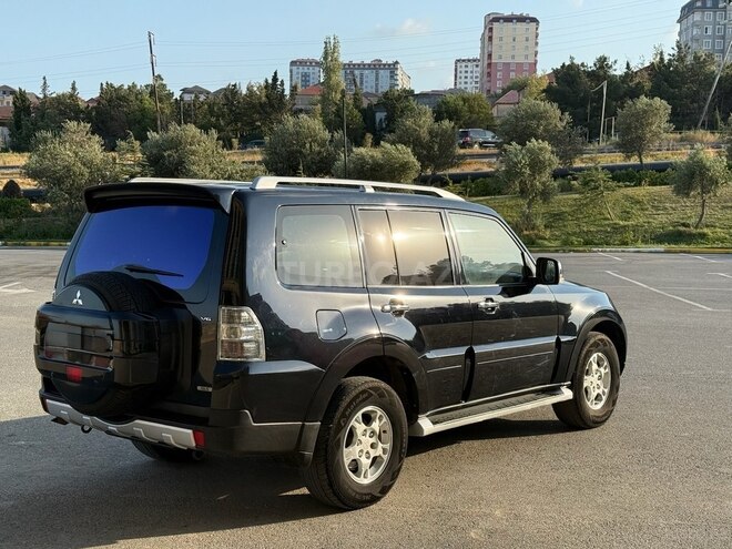 Mitsubishi Pajero 2007, 185,000 km - 3.0 l - Bakı