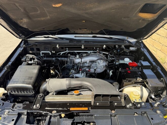 Mitsubishi Pajero 2007, 185,000 km - 3.0 l - Bakı