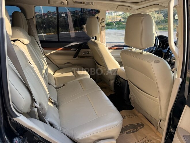 Mitsubishi Pajero 2007, 185,000 km - 3.0 l - Bakı