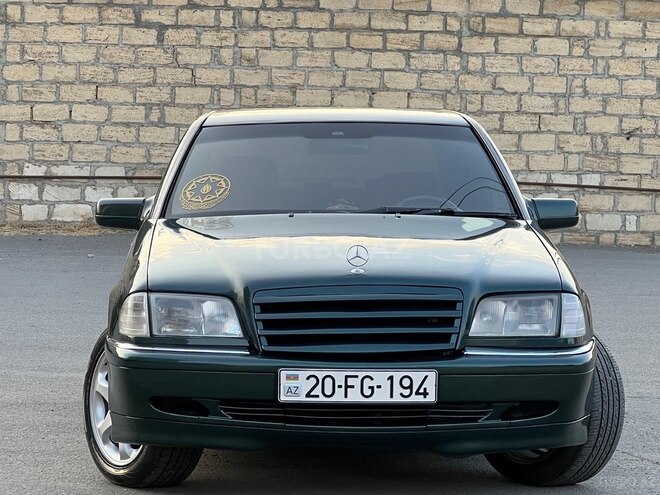 Mercedes C 180 1999, 250,000 km - 1.8 л - Gəncə