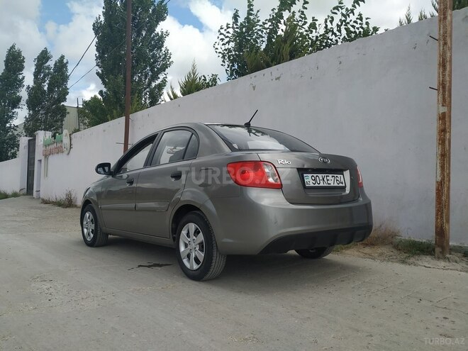 Kia Rio 2010, 242,000 km - 1.4 l - Bakı