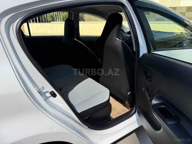 Toyota Aqua 2018, 29,700 km - 1.5 l - Bakı