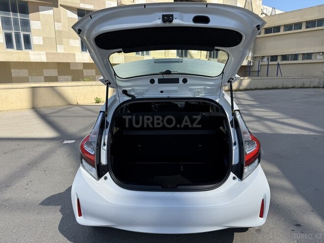 Toyota Aqua 2018, 29,700 km - 1.5 l - Bakı