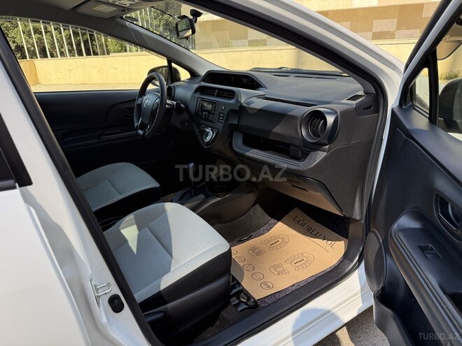 Toyota Aqua 2018, 29,700 km - 1.5 l - Bakı
