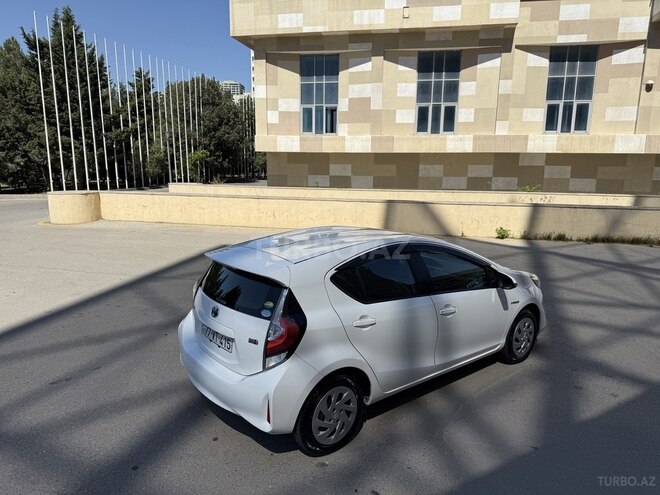 Toyota Aqua 2018, 29,700 km - 1.5 l - Bakı