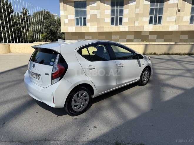 Toyota Aqua 2018, 29,700 km - 1.5 l - Bakı