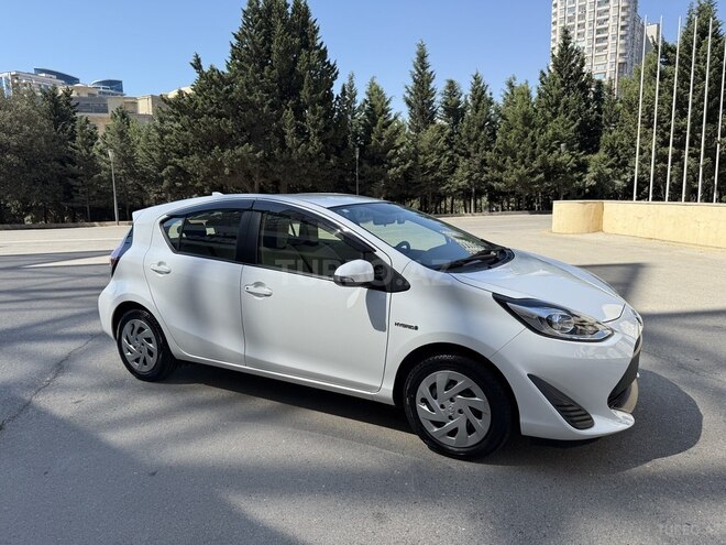 Toyota Aqua 2018, 29,700 km - 1.5 l - Bakı
