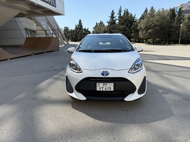 Toyota Aqua 2018, 29,700 km - 1.5 l - Bakı