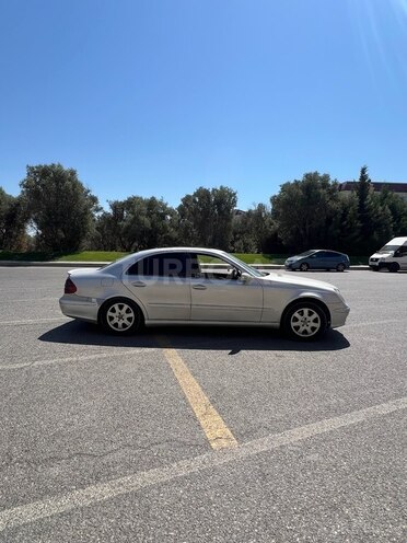 Mercedes E 220 2002, 780,000 km - 2.2 l - Bakı