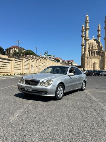 Mercedes E 220 2002, 780,000 km - 2.2 l - Bakı