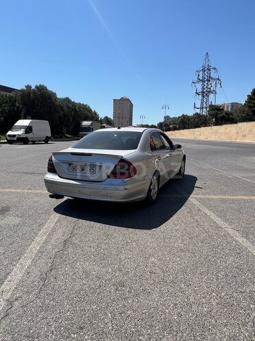 Mercedes E 220 2002, 780,000 km - 2.2 l - Bakı
