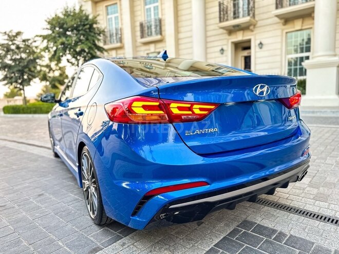 Hyundai Elantra 2017, 114,000 km - 1.6 l - Bakı