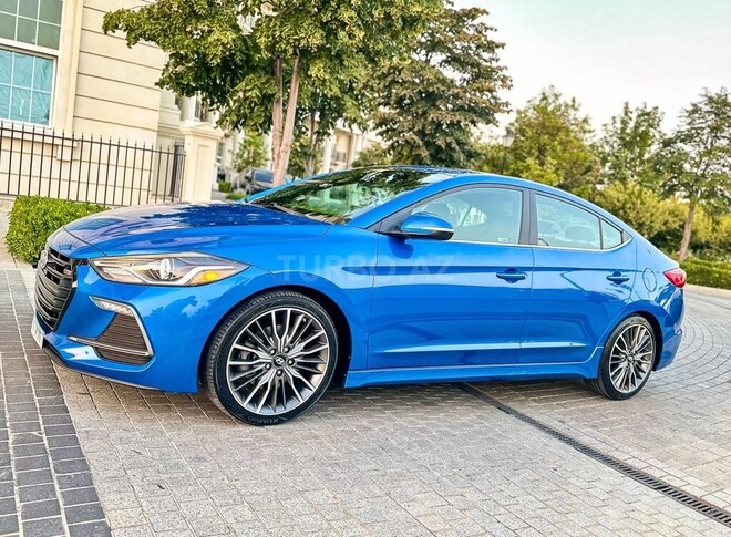 Hyundai Elantra 2017, 114,000 km - 1.6 l - Bakı