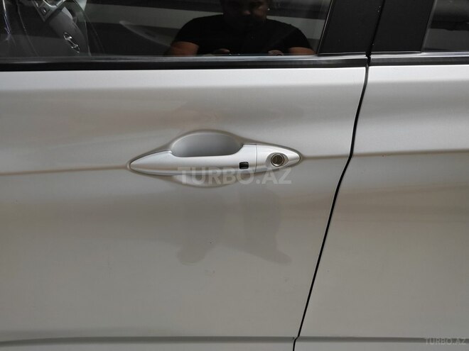 Hyundai Accent 2013, 272,000 km - 1.6 л - Bakı