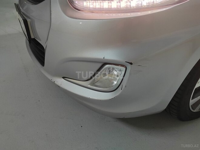Hyundai Accent 2013, 272,000 km - 1.6 л - Bakı