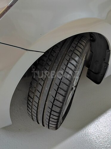 Hyundai Accent 2013, 272,000 km - 1.6 л - Bakı