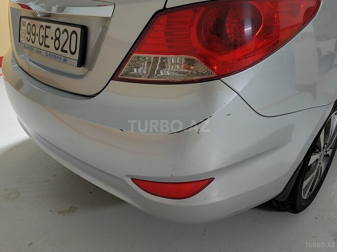 Hyundai Accent 2013, 272,000 km - 1.6 л - Bakı