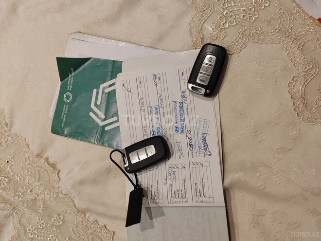 Hyundai Accent 2013, 272,000 km - 1.6 л - Bakı