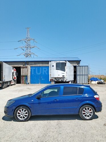 Opel Astra 2005, 175,000 km - 1.4 l - Bakı