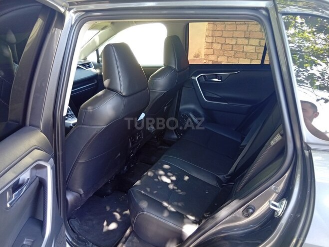 Toyota RAV4 2022, 33,000 km - 2.5 l - Bakı