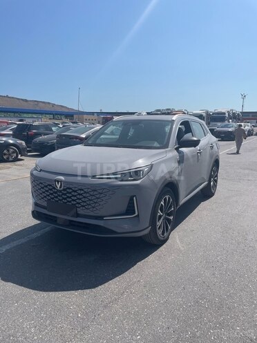 Changan CS 55 Plus 2025, 0 km - 1.5 л - Bakı