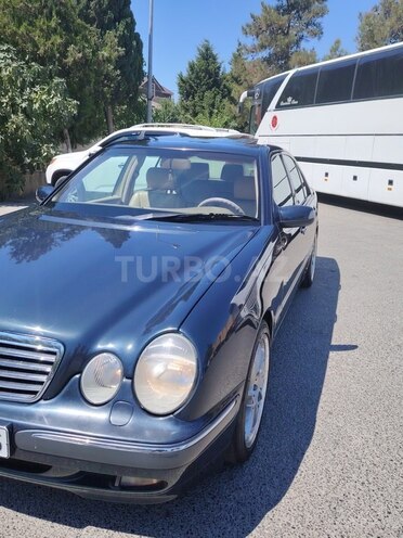 Mercedes E 320 2000, 352,000 km - 3.2 l - Bakı