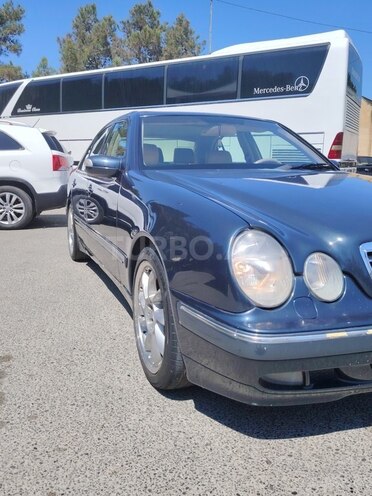 Mercedes E 320 2000, 352,000 km - 3.2 l - Bakı
