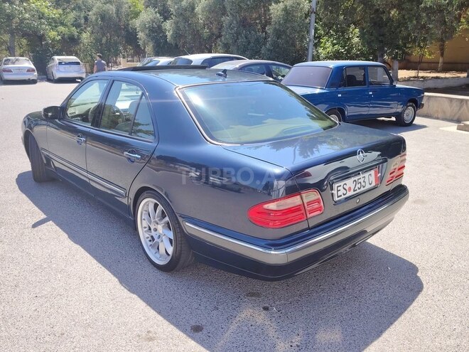 Mercedes E 320 2000, 352,000 km - 3.2 l - Bakı