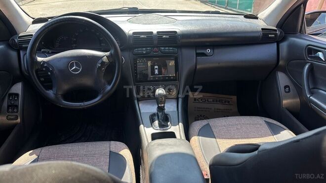 Mercedes C 230 2002, 267,000 km - 1.8 л - Bakı