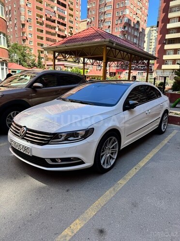 Volkswagen Passat CC-3