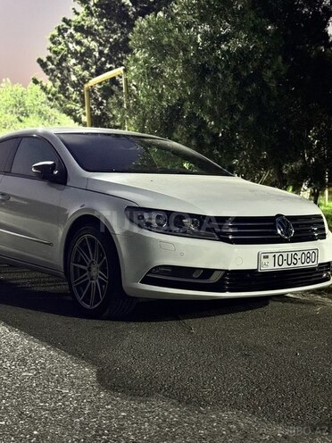 Volkswagen Passat CC-2