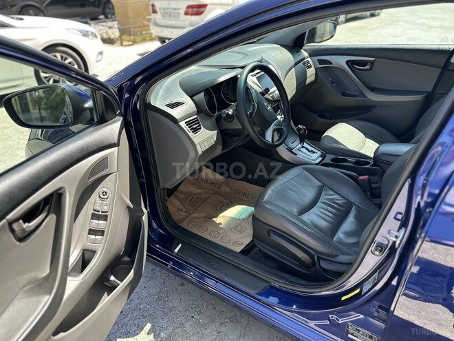 Hyundai Elantra 2011, 160,000 km - 1.8 l - Bakı