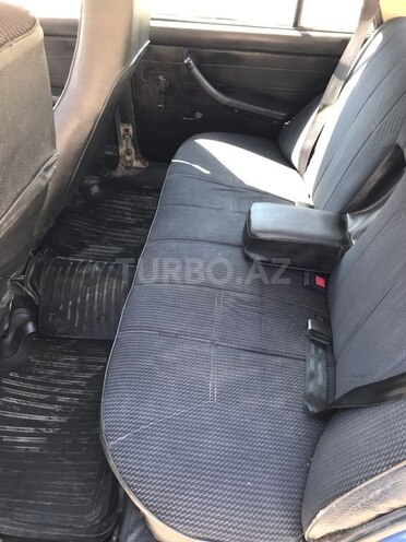 LADA (VAZ) 2107 2005, 25,000 km - 1.6 l - Bakı
