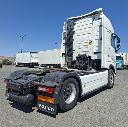 Volvo FH 500 2017, 950,000 km - 12.0 l - Bakı