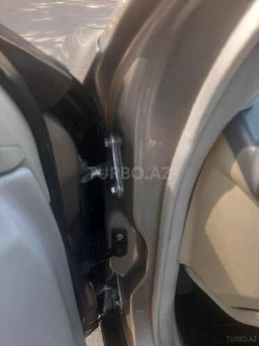 Mercedes C 220 2003, 280,000 km - 2.2 l - Bakı